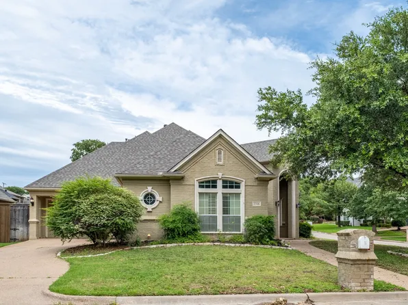5506 Hidden Trails Dr, Arlington, TX 76017