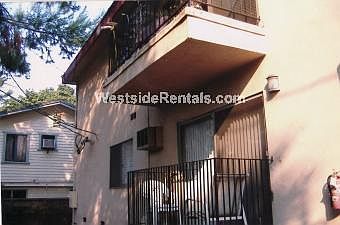 3rd image of 1131 N Fuller Ave APT 5