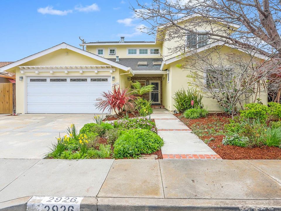 1st image of 2926 Taper Ave