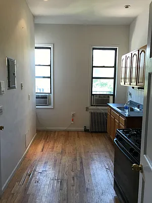 Rented by Flatiron Real Estate Advisors LLC | media 7