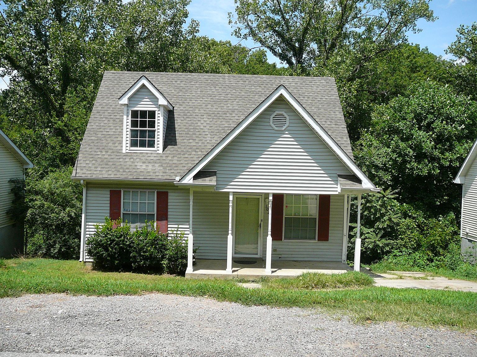 1025 N Dupont Ave, Madison, TN 37115 | Zillow