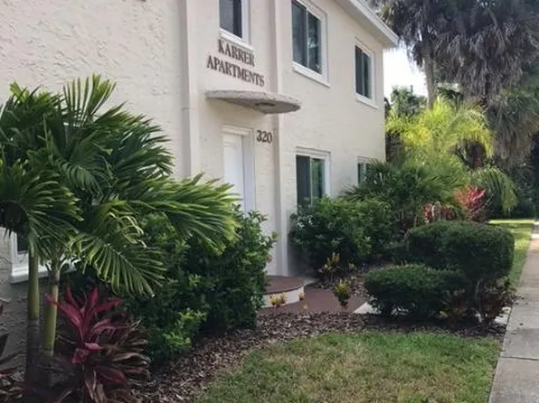 320 S Riverside Dr, New Smyrna, FL 32168