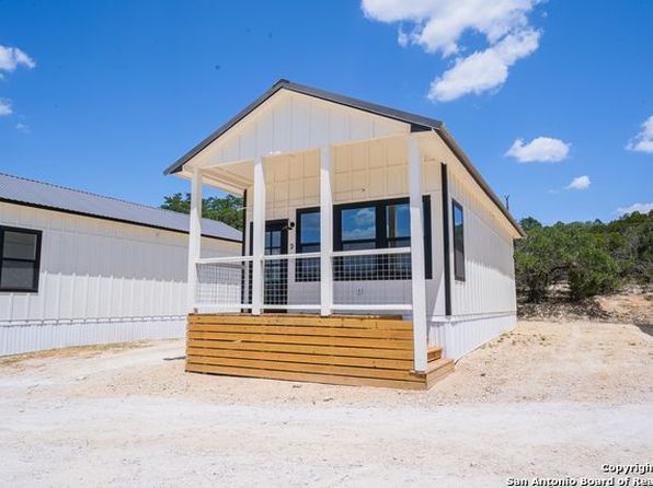 1225 Texas Oaks #E