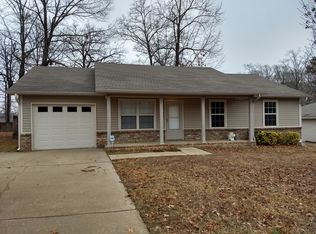 2996 Gattin Rd, Benton, AR 72015