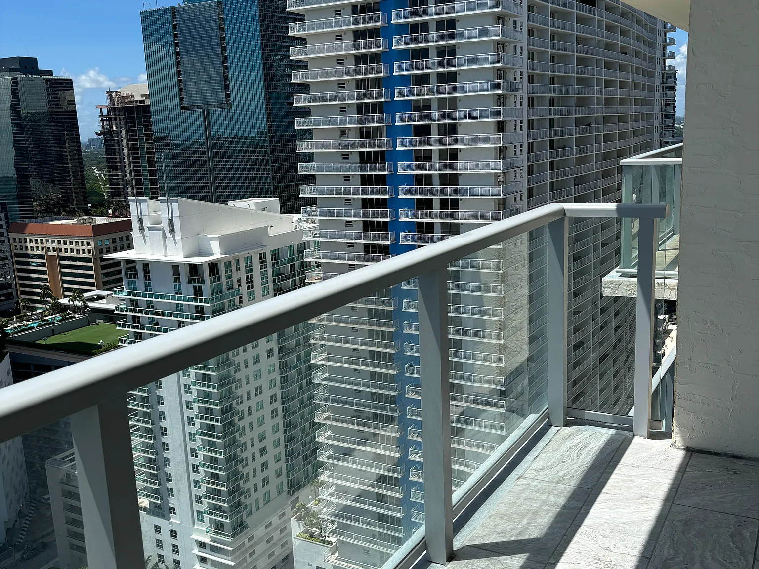 2 bed, 1140 sqft, $4,300 — Photo 4