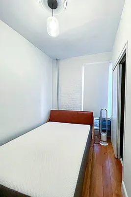 Rented by Corcoran | media 21