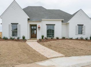 1428 Ruby Pt, Flowood, MS 39232