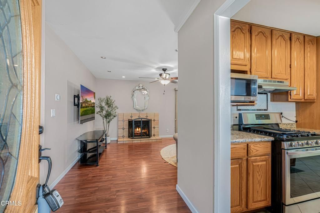 1485 E Avenida De Los Arboles, Thousand Oaks, CA - View 3