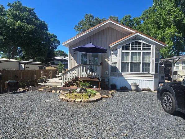 110 Twin Bluff Trl #C-61, Mount Gilead, NC 27306