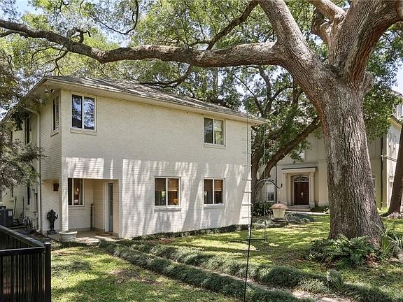 2nd image of 35 Thrasher St