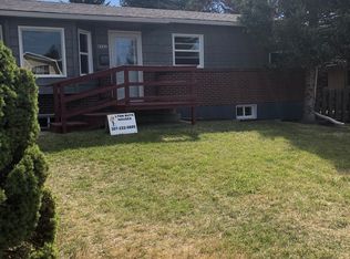 5009 Pineridge Ave, Cheyenne, WY 82009
