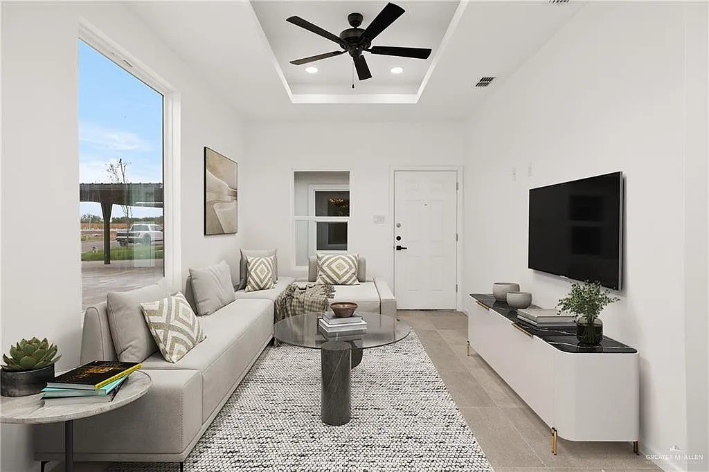 2 bed, 2.0 bath, 986 sqft, $1,175 — Photo 4