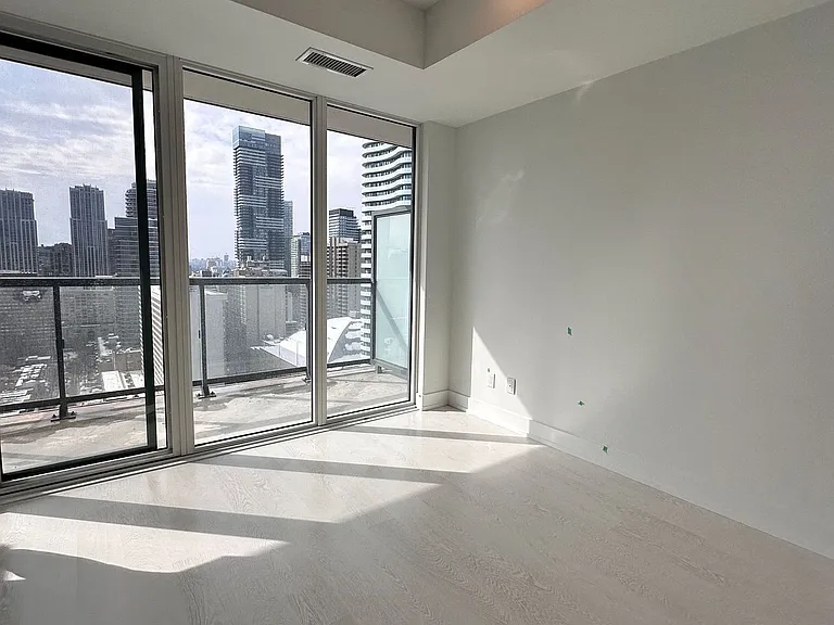 308 Jarvis St #2504 — Photo 4