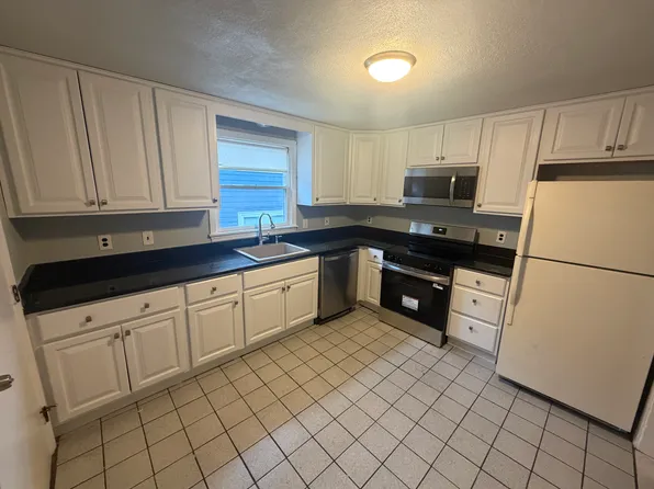 90-92 Sylvia St #B, Arlington, MA 02476