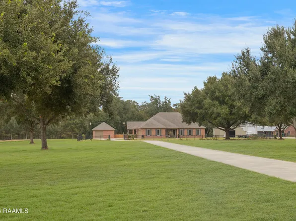 7309 Sugar Oaks Rd, New Iberia, LA 70563