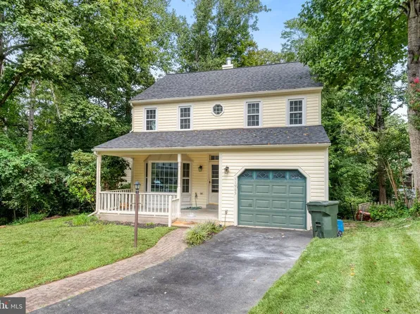 11965 Home Guard Dr, Woodbridge, VA 22192