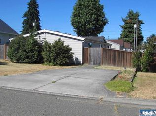 911 W 12th St, Port Angeles, WA