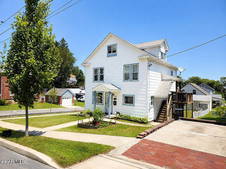 1st image of 222 N Caroline St