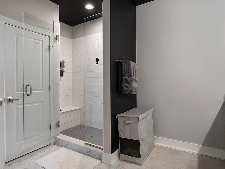 895 S Wall St — Photo 24
