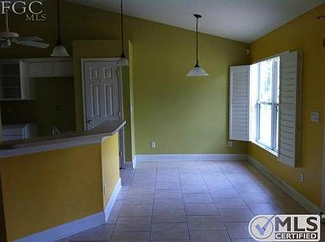 5th image of 1209 Scott Ave