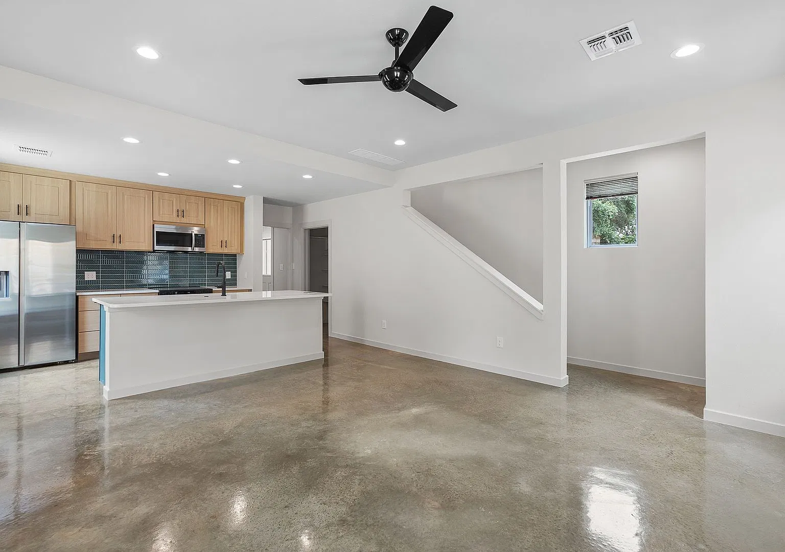 Modern Luxury in San Marcos' Premier Courtyard Community Now Leasing! — Photo 4