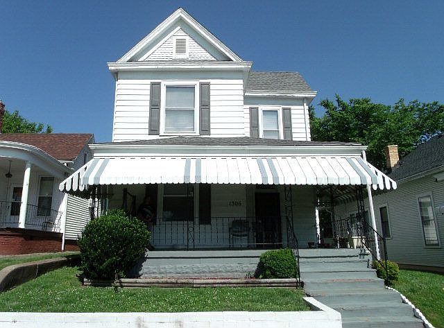 1st image of 1306 Lincoln St
