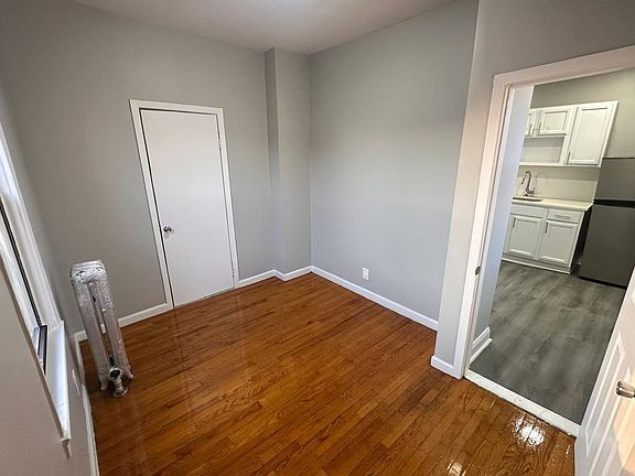4th image of 52-54 S Arlington Ave APT 12