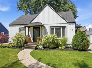 45 Hampton Pkwy, Buffalo, NY 14217