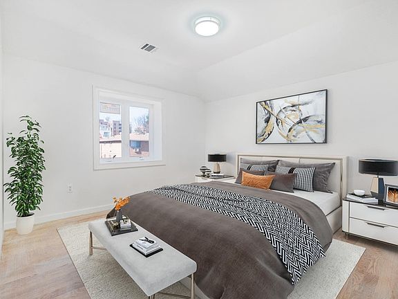 4th image of 14605 Cherry Ave #2