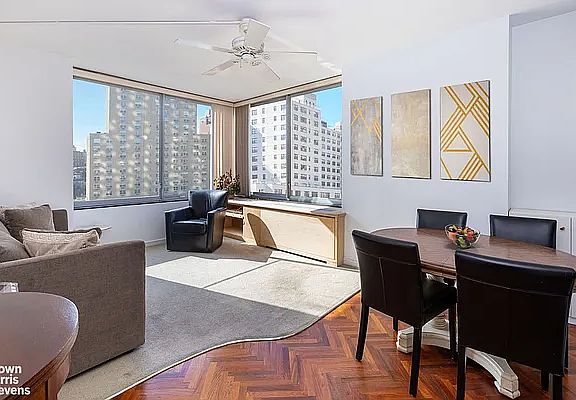 2nd image of 360 E 88th St APT 10B
