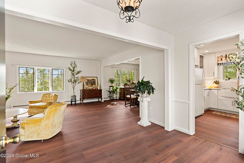 5th image of 145 Della Valle Drive