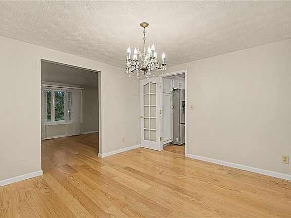 4th image of 160 Caraway Dr