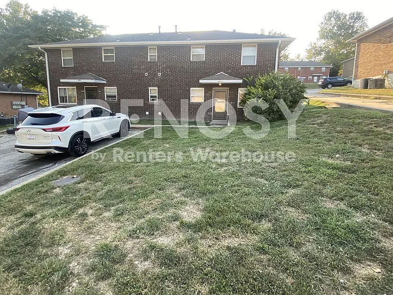 4832 NW Homestead Ter — Photo 10