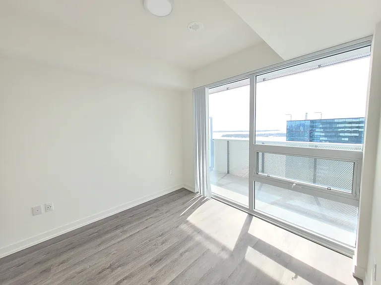 138 Downes St #55 — Photo 47