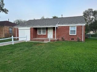 720 S Apache Dr, Wichita, KS 67207