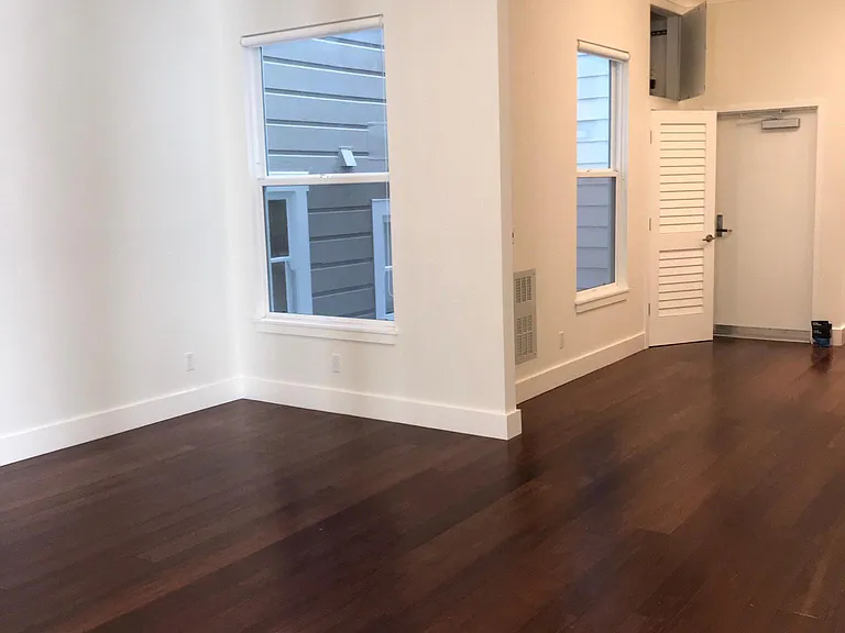 1166 Haight St #2 — Photo 2