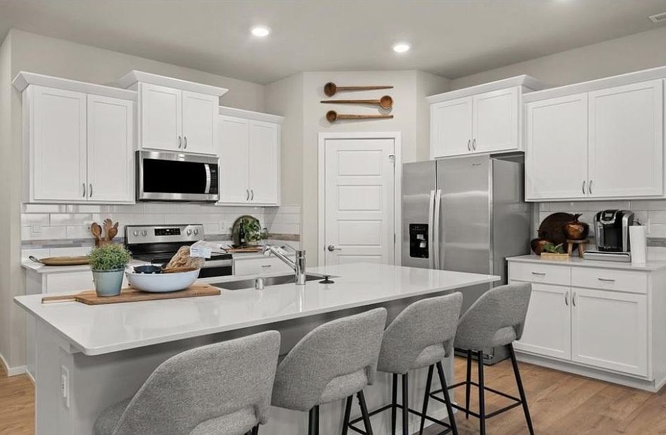 1st image of 20669 E Valley Vista Dr