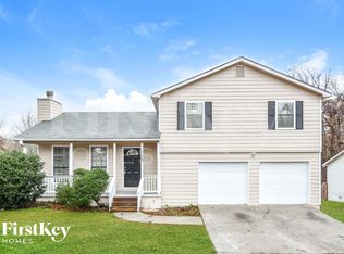 7513 Old South Ln, Jonesboro, GA