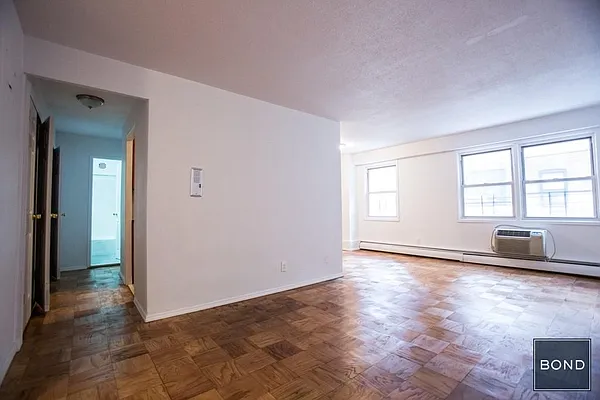 Rented by Bond New York | media 10