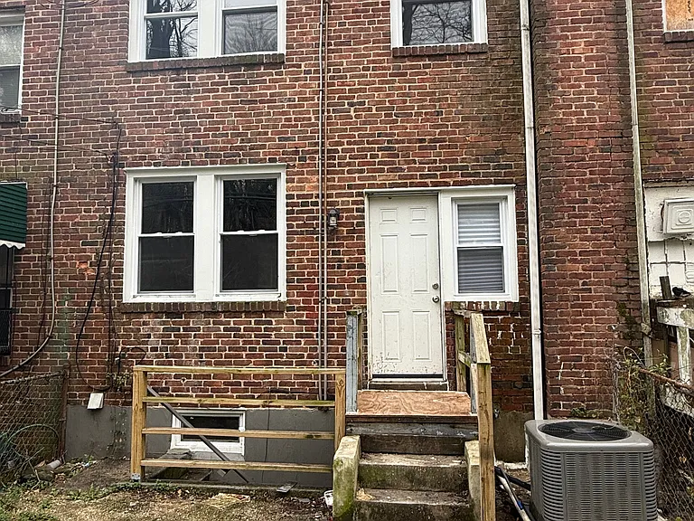 2842 Oakford Ave — Photo 13