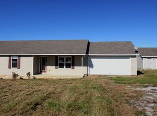 3752 Gnat Hill Rd, Manchester, TN 37355
