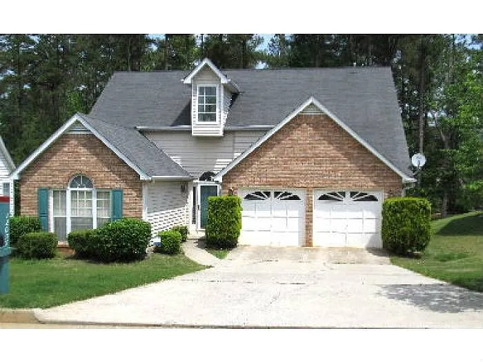 12057 Harbour Town Pkwy photo 1