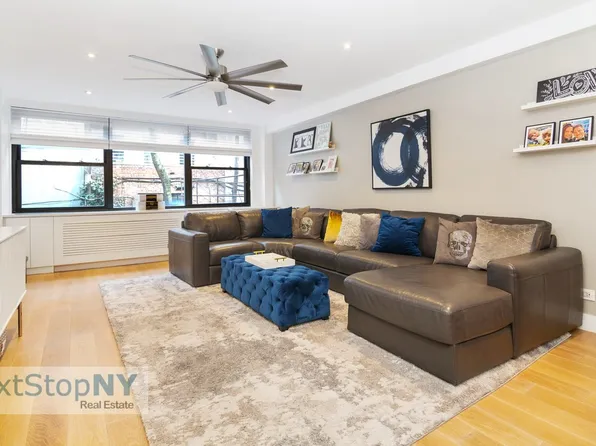 235 East 57th Street image 1 of 11