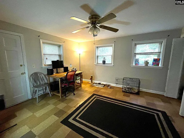 1522 Bradley Dr — Photo 16