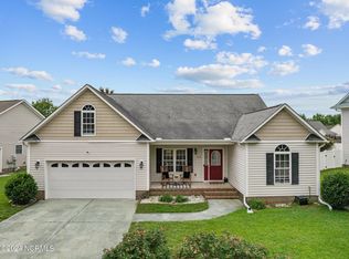 2912 Judge Manly Dr, New Bern, NC 28562