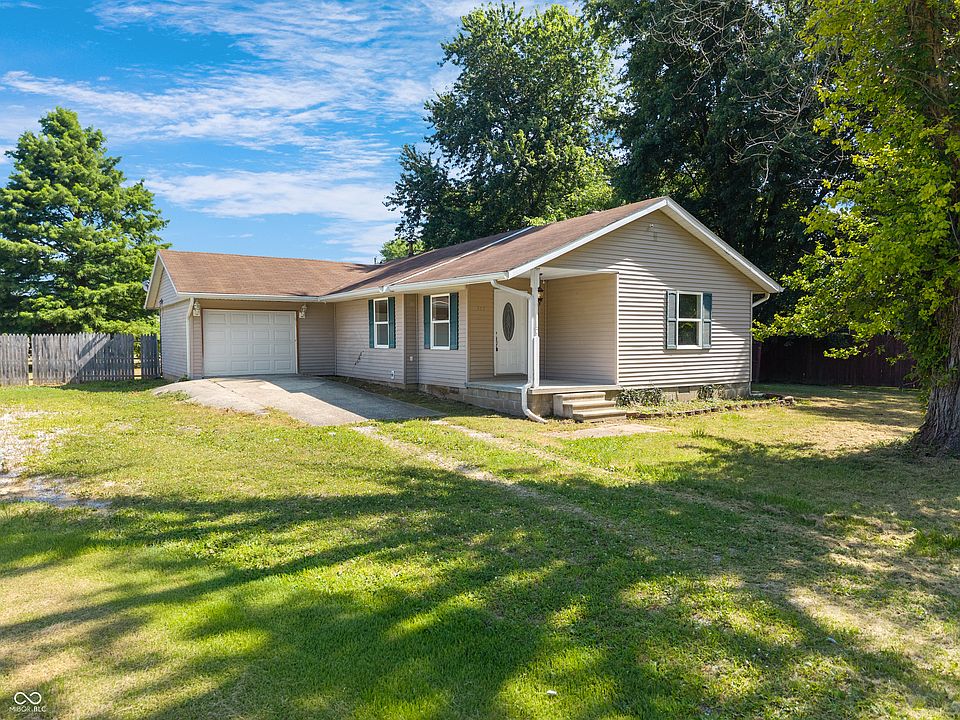 1st image of 353 Trinton Cir