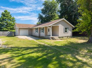 353 Trinton Cir, Bedford, IN 47421
