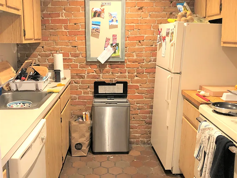 25 Holyoke St #5 — Photo 8