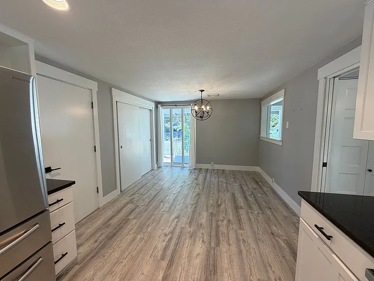 3823 Wilshire Ln — Photo 9