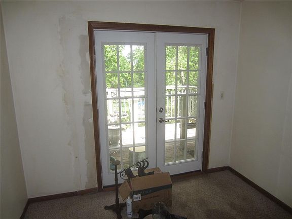 5th image of 4956-4958 Dixie Ave